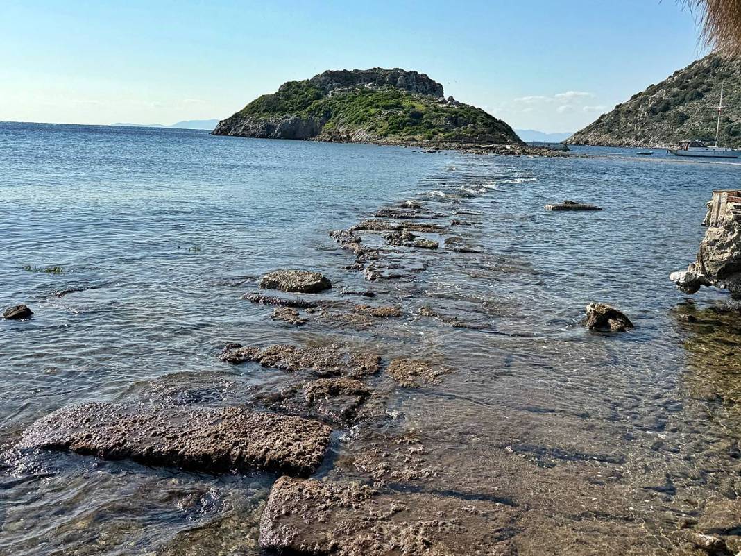 O kentte deniz suyu çekilince 3 bin 500 yıllık tarih ortaya çıktı! Bölgede tarih turizmini hareketlendirebilir 7